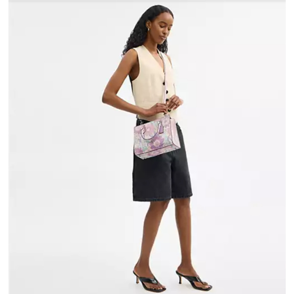 COACH Maggie Small Tote Bag Crossbody Floral Print In Leather Ivory/Purple CBM08 - Picture 5 of 11